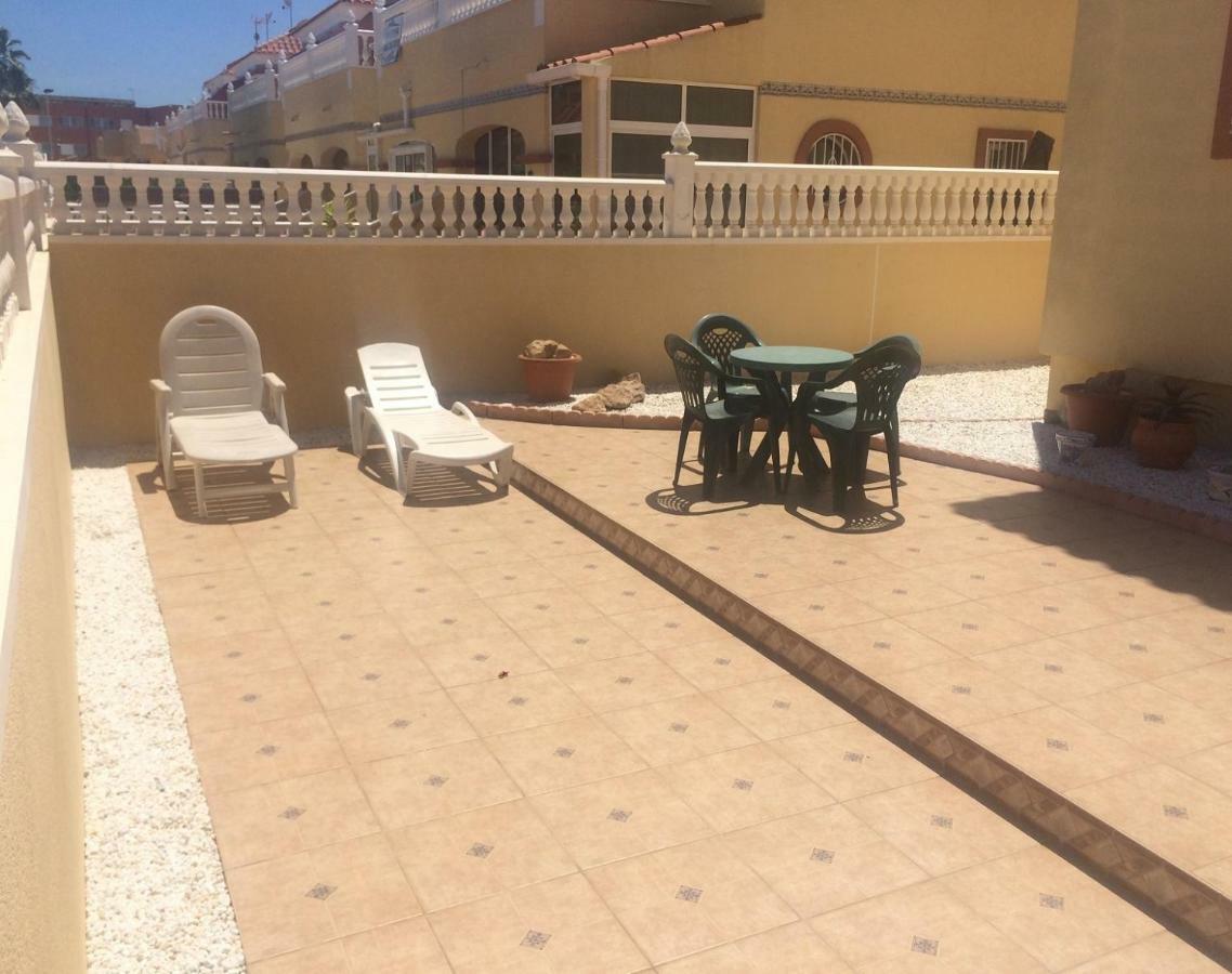 Torrevieja, La Torreta Ground Floor Apartment With Large Private Patio Garden Exterior photo